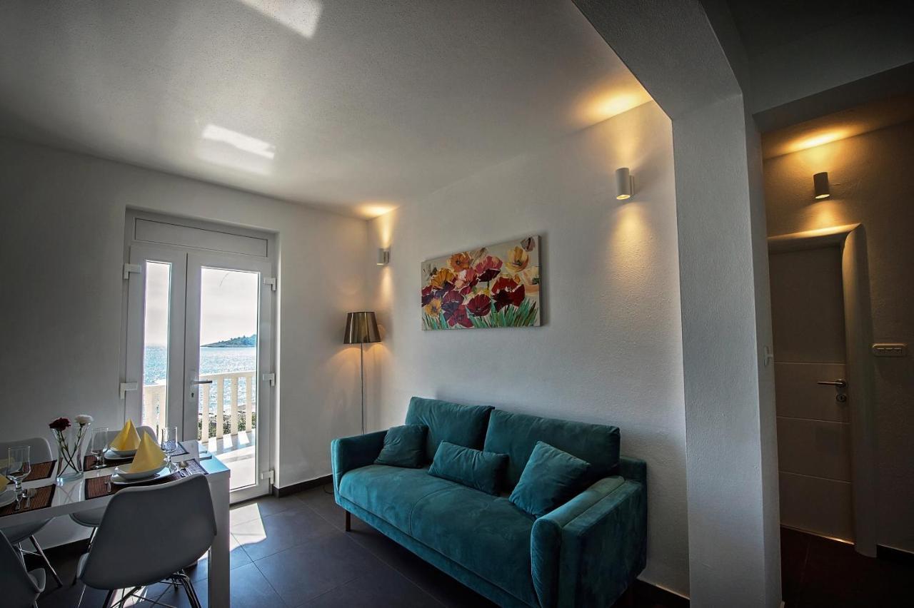 Seaside Apartments With A Swimming Pool Zecevo Rtic, Rogoznica - 8366 Exterior photo
