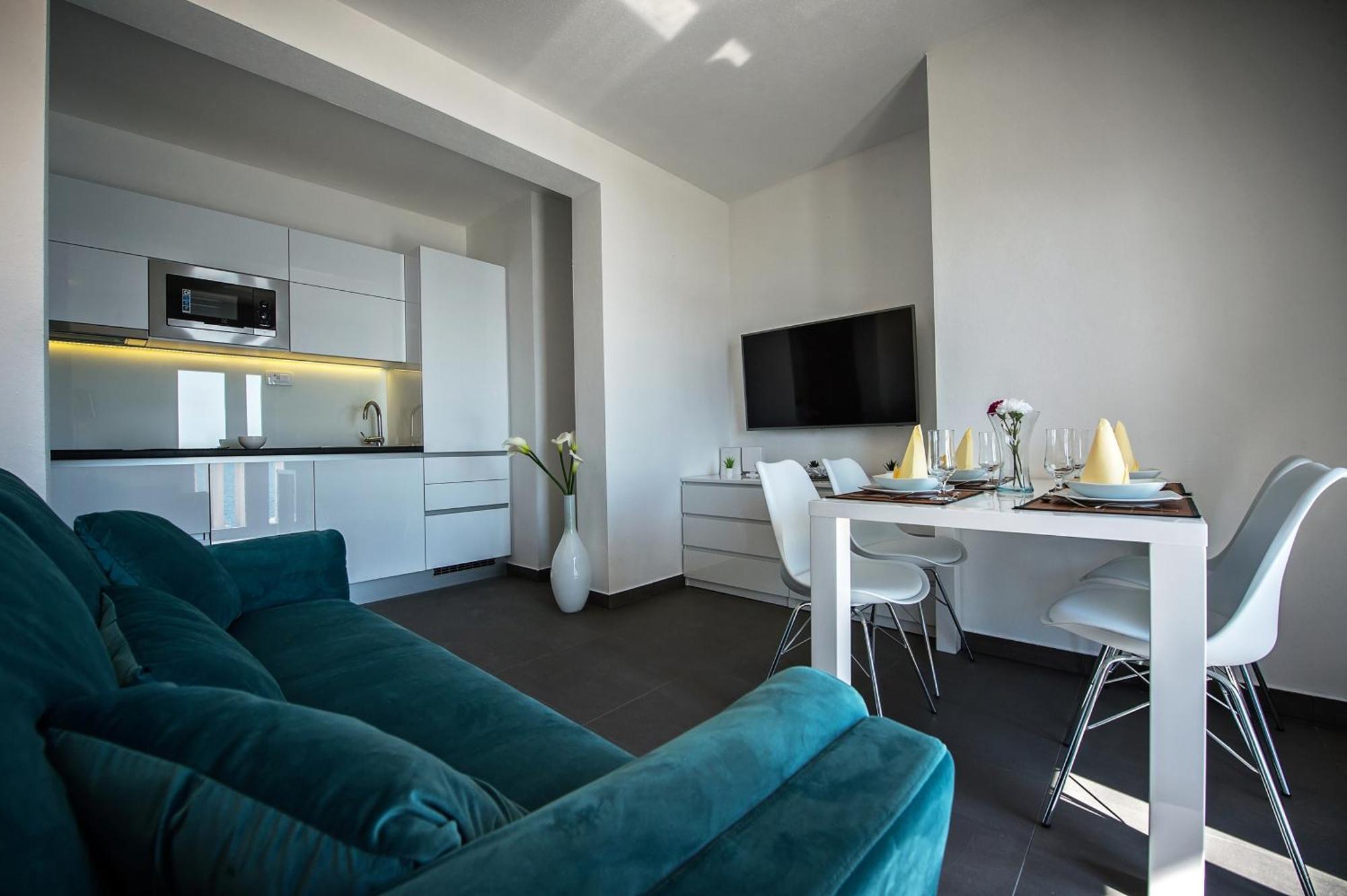 Seaside Apartments With A Swimming Pool Zecevo Rtic, Rogoznica - 8366 Room photo